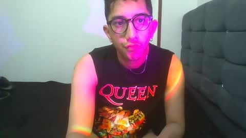 Leoh online show from October 2025 04:08:02 AM