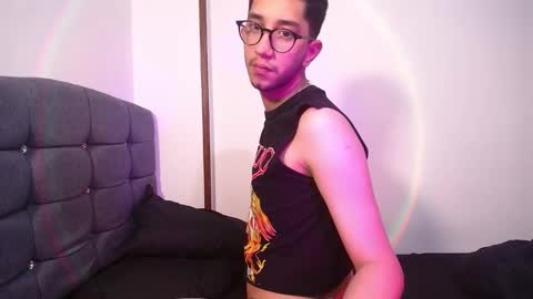 Leoh online show from November 2025 03:05:02 AM