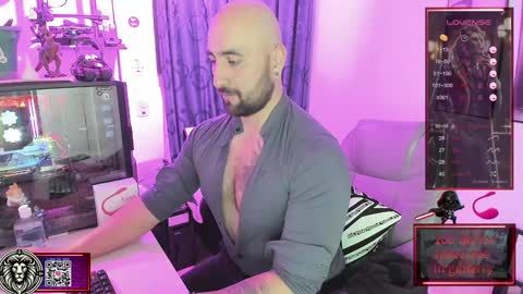 Leon online show from February 2025 03:34:02 AM