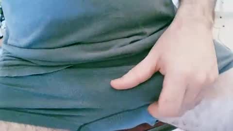 leon_pgorda online show from December 2025 03:21:02 PM