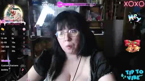 Snapshot of leona_harrison chatting on January 2025 11:23:02 AM Leona Harrison online show from January 2025 11:23:02 AM