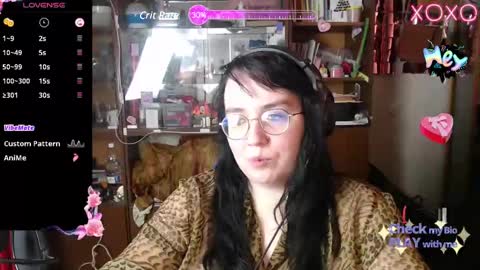 Snapshot of leona_harrison chatting on February 2025 05:20:02 AM Leona Harrison online show from February 2025 05:20:02 AM