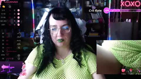 Snapshot of leona_harrison chatting on October 2025 02:31:02 AM Leona Harrison online show from October 2025 02:31:02 AM