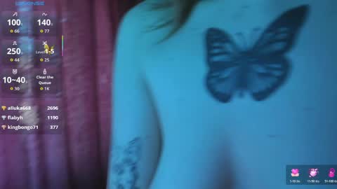 Leona online show from April 2026 03:06:01 PM