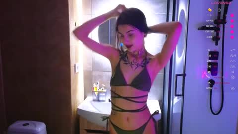 Donna online show from November 2025 02:49:02 PM