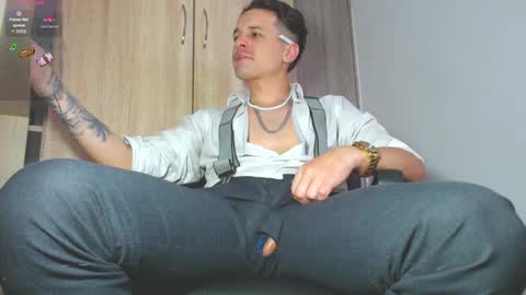 iam leonal online show from May 2026 05:20:01 PM