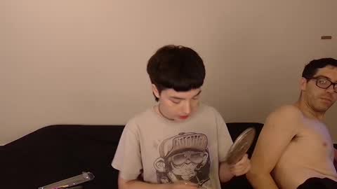 Snapshot of leonel_29 chatting on October 2025 08:22:02 PM Leonel and Lulu online show from October 2025 08:22:02 PM