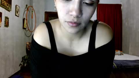 Snapshot of leonelablues chatting on September 2025 04:24:01 AM leonela  online show from September 2025 04:24:01 AM