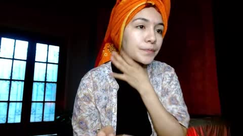 Snapshot of leonelablues chatting on October 2025 09:44:01 PM leonela  online show from October 2025 09:44:01 PM