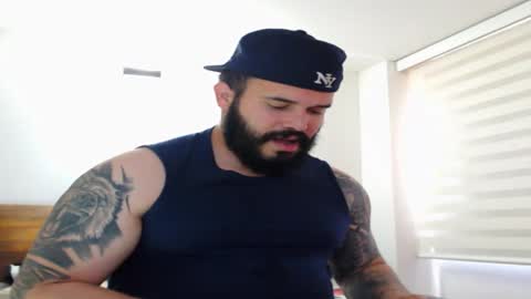 leonidas_murfi71 online show from March 2025 05:06:02 PM