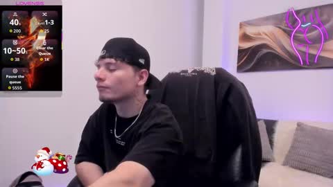 Snapshot of leoo_miller chatting on November 2025 05:06:02 AM Leo online show from November 2025 05:06:02 AM