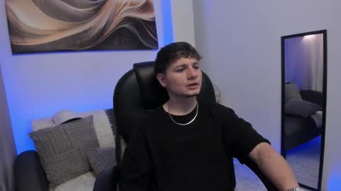 Snapshot of leoo_miller chatting on February 2026 04:49:02 AM Leo online show from February 2026 04:49:02 AM