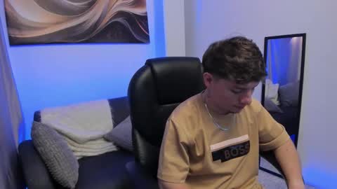 Snapshot of leoo_miller chatting on March 2026 04:03:01 AM Leo online show from March 2026 04:03:01 AM