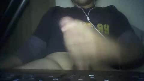 Snapshot of leoonel_95 chatting on November 2025 06:34:02 AM leoonel_95 online show from November 2025 06:34:02 AM