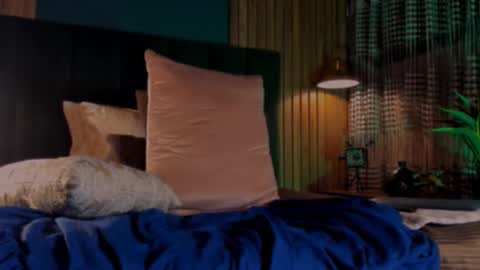 Snapshot of leosalvatore_ chatting on February 2025 11:00:02 AM Leo Salvatore online show from February 2025 11:00:02 AM