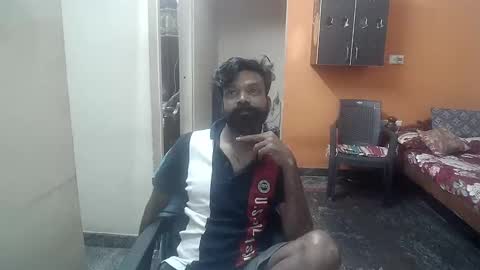 Snapshot of leosbroad chatting on December 2024 03:02:02 PM Leo online show from December 2024 03:02:02 PM