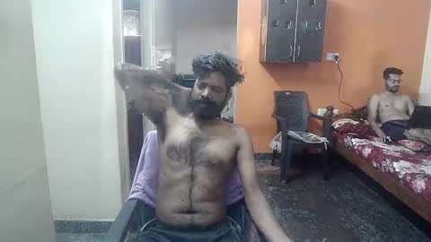 Snapshot of leosbroad chatting on December 2024 06:53:01 AM Leo online show from December 2024 06:53:01 AM