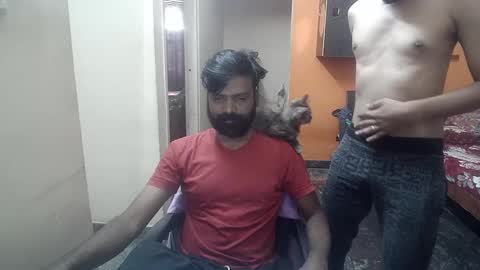 Snapshot of leosbroad chatting on December 2024 07:29:02 AM Leo online show from December 2024 07:29:02 AM