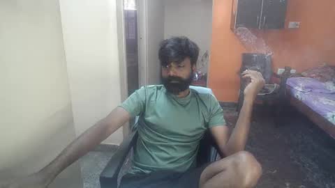 Snapshot of leosbroad chatting on January 2025 06:03:01 AM Leo online show from January 2025 06:03:01 AM