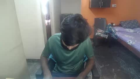 Snapshot of leosbroad chatting on January 2025 07:51:02 AM Leo online show from January 2025 07:51:02 AM