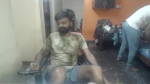 Snapshot of leosbroad chatting on February 2025 07:01:02 AM Leo online show from February 2025 07:01:02 AM