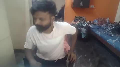 Snapshot of leosbroad chatting on February 2025 07:01:02 AM Leo online show from February 2025 07:01:02 AM