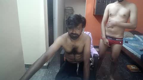 Snapshot of leosbroad chatting on October 2025 06:13:02 PM Leo online show from October 2025 06:13:02 PM