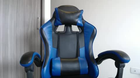 Snapshot of leostorm25 chatting on October 2025 09:39:02 PM leostorm25 online show from October 2025 09:39:02 PM