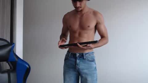 Snapshot of leostorm25 chatting on February 2026 08:18:01 PM leostorm25 online show from February 2026 08:18:01 PM