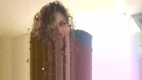 Snapshot of leothegirl88 chatting on April 2026 06:43:02 AM leothegirl88 online show from April 2026 06:43:02 AM