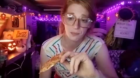 LesleyGumGrass- The Boring Trans girl online show from September 2025 06:24:02 AM