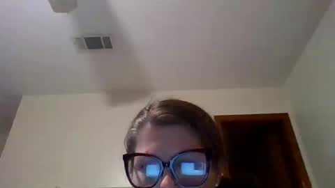 Snapshot of lesleymarie0404 chatting on October 2025 06:34:02 AM lesleymarie0404 online show from October 2025 06:34:02 AM