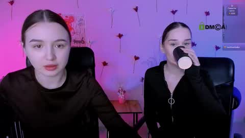 leslie_bird online show from February 2026 09:49:02 AM