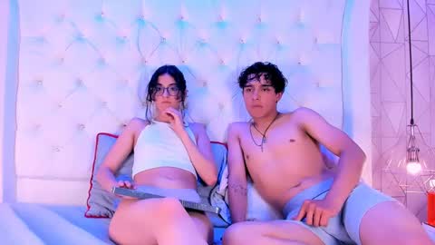 leslieandbryan online show from May 2026 04:43:01 AM