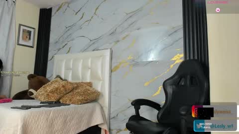Snapshot of lesly_w chatting on May 2026 10:45:02 AM I am here from Monday to Friday from 730 am to 130 pm Colombia time and saturday from 500 am to 1000 am .... Soon Blue page online show from May 2026 10:45:02 AM