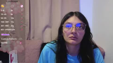 lessliee online show from May 2026 07:16:01 AM