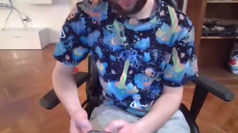 neoglo online show from February 2026 10:52:02 PM