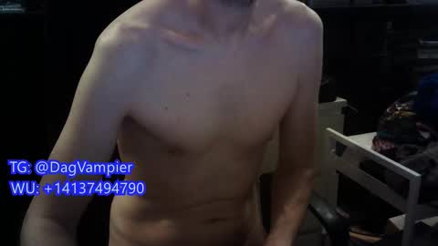 Snapshot of lestat_82 chatting on January 2026 04:34:01 PM Vampiro Diurno online show from January 2026 04:34:01 PM