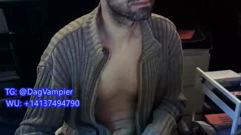 Snapshot of lestat_82 chatting on February 2026 07:45:01 PM Vampiro Diurno online show from February 2026 07:45:01 PM