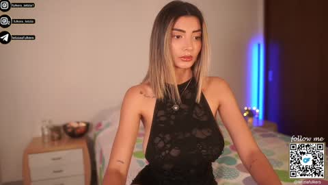 Letizia Fulkers online show from November 2025 04:06:01 PM