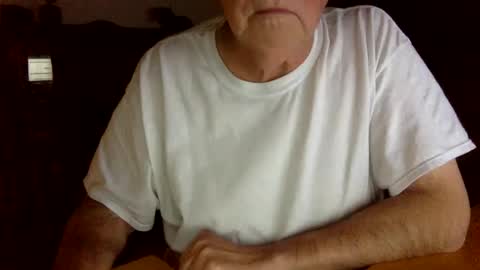 letscum2gether0 online show from December 2024 02:52:02 AM