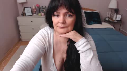Snapshot of leveme2night chatting on March 2025 01:18:01 PM Mary online show from March 2025 01:18:01 PM