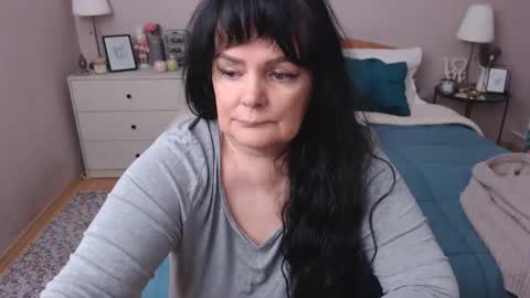 Mary online show from December 2025 01:17:01 PM