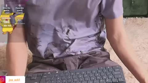 Levi  online show from February 2025 02:24:01 PM