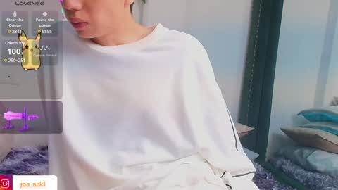 Levi  online show from March 2025 03:29:02 PM