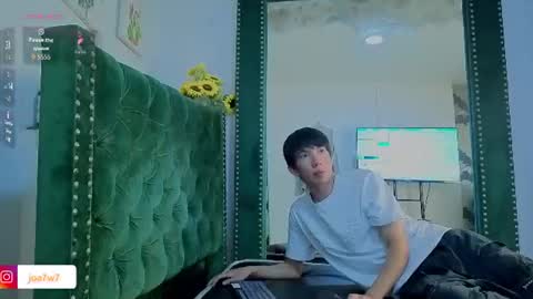Snapshot of levi_ackermann1 chatting on July 2026 09:51:01 PM Levi online show from July 2026 09:51:01 PM