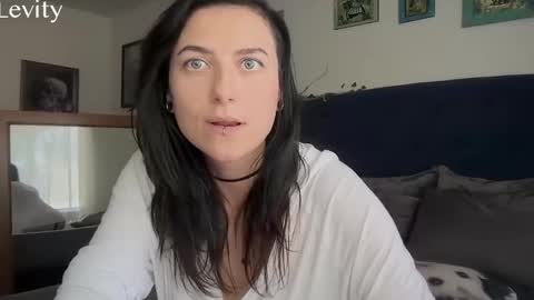 Levity online show from September 2025 08:08:01 PM