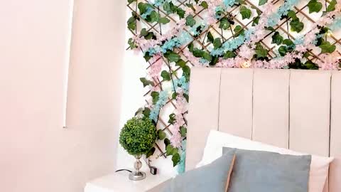 Gabrielle online show from October 2025 10:28:02 AM