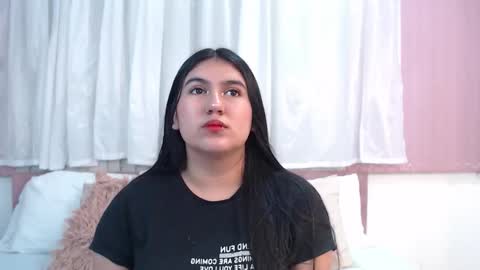 Gabrielle online show from November 2025 10:56:02 AM