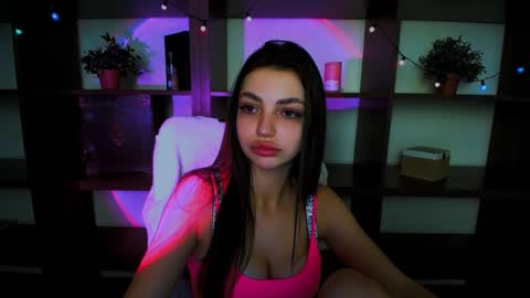 Alexia online show from March 2025 02:10:02 PM